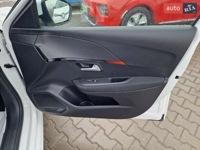 Белый Пежо e-208, объемом двигателя 0 л и пробегом 59 тыс. км за 13900 $, фото 48 на Automoto.ua