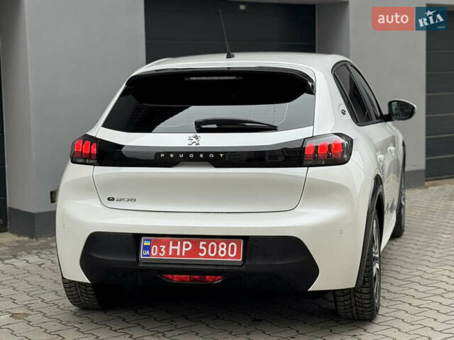 Білий Пежо e-208, об'ємом двигуна 0 л та пробігом 71 тис. км за 13499 $, фото 24 на Automoto.ua