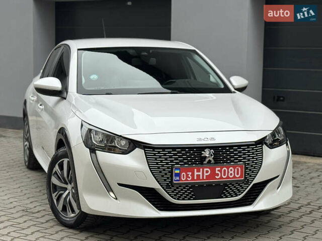 Білий Пежо e-208, об'ємом двигуна 0 л та пробігом 71 тис. км за 13499 $, фото 6 на Automoto.ua