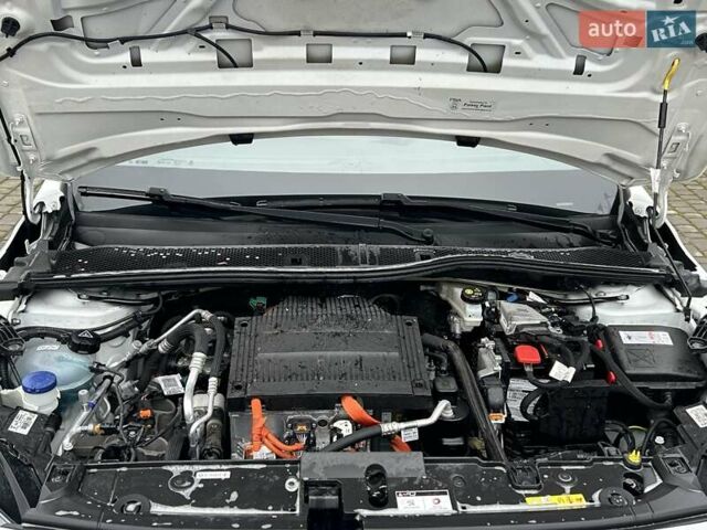 Білий Пежо e-208, об'ємом двигуна 0 л та пробігом 85 тис. км за 12900 $, фото 9 на Automoto.ua