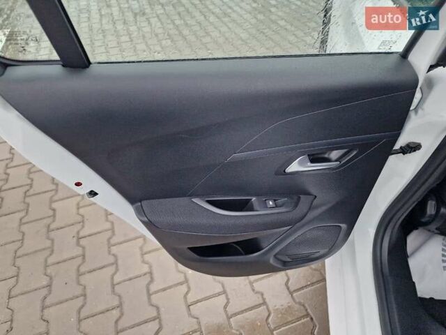 Белый Пежо e-208, объемом двигателя 0 л и пробегом 59 тыс. км за 13900 $, фото 50 на Automoto.ua