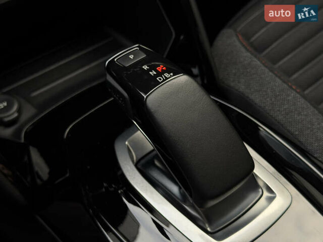 Білий Пежо e-208, об'ємом двигуна 0 л та пробігом 17 тис. км за 14999 $, фото 29 на Automoto.ua