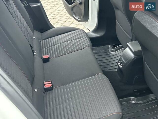 Білий Пежо e-208, об'ємом двигуна 0 л та пробігом 85 тис. км за 12900 $, фото 34 на Automoto.ua