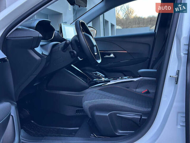 Білий Пежо e-208, об'ємом двигуна 0 л та пробігом 71 тис. км за 13499 $, фото 52 на Automoto.ua