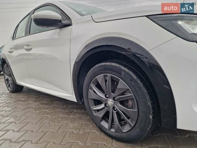 Белый Пежо e-208, объемом двигателя 0 л и пробегом 59 тыс. км за 13900 $, фото 14 на Automoto.ua