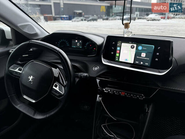 Білий Пежо e-208, об'ємом двигуна 0 л та пробігом 58 тис. км за 13500 $, фото 15 на Automoto.ua