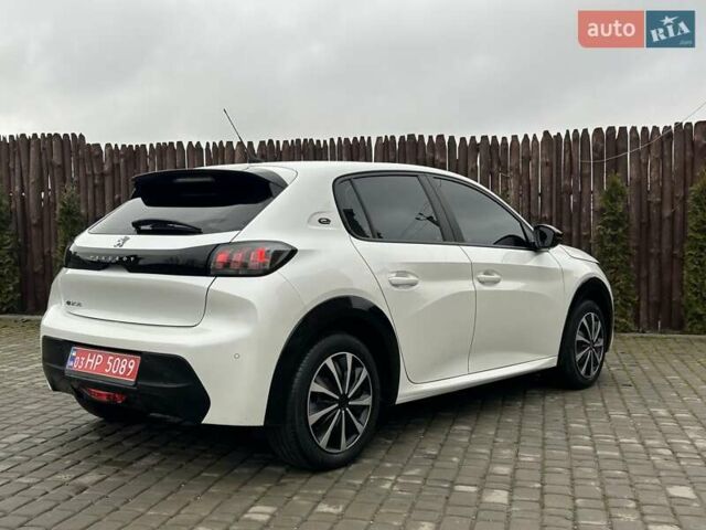 Білий Пежо e-208, об'ємом двигуна 0 л та пробігом 85 тис. км за 12900 $, фото 6 на Automoto.ua