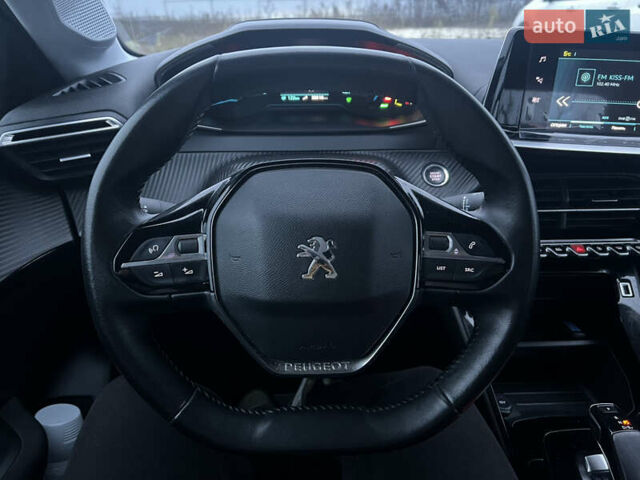 Білий Пежо e-208, об'ємом двигуна 0 л та пробігом 38 тис. км за 13500 $, фото 31 на Automoto.ua
