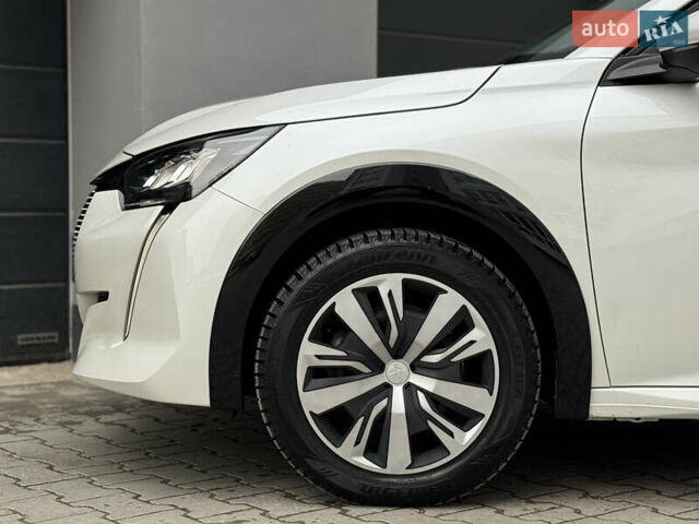 Білий Пежо e-208, об'ємом двигуна 0 л та пробігом 71 тис. км за 13499 $, фото 32 на Automoto.ua