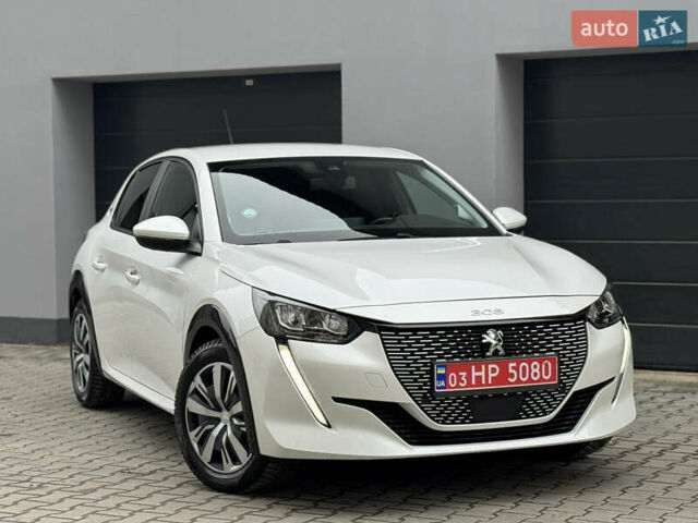 Білий Пежо e-208, об'ємом двигуна 0 л та пробігом 71 тис. км за 13499 $, фото 1 на Automoto.ua