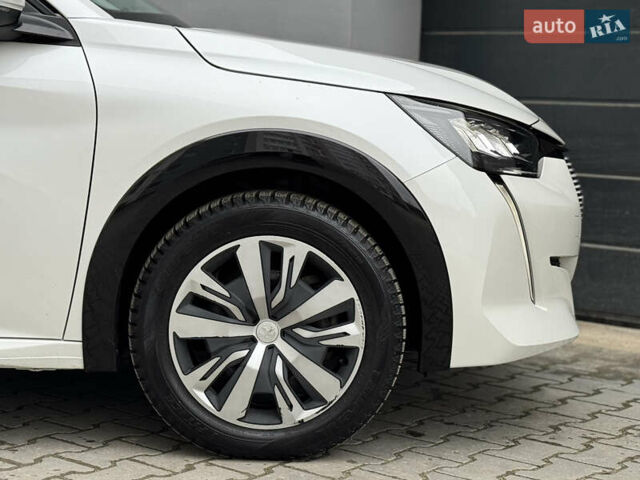 Білий Пежо e-208, об'ємом двигуна 0 л та пробігом 71 тис. км за 13499 $, фото 34 на Automoto.ua