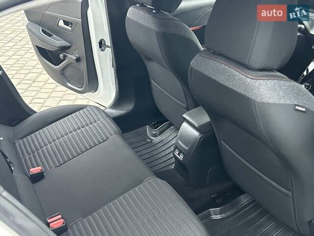 Білий Пежо e-208, об'ємом двигуна 0 л та пробігом 85 тис. км за 12900 $, фото 33 на Automoto.ua