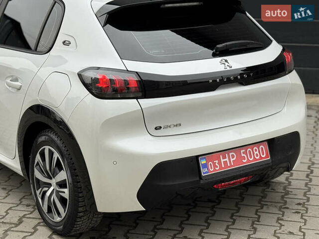 Білий Пежо e-208, об'ємом двигуна 0 л та пробігом 71 тис. км за 13499 $, фото 26 на Automoto.ua
