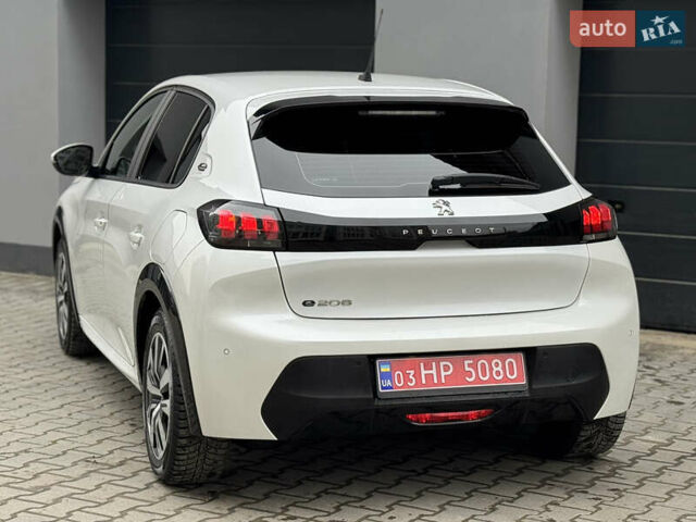 Білий Пежо e-208, об'ємом двигуна 0 л та пробігом 71 тис. км за 13499 $, фото 28 на Automoto.ua