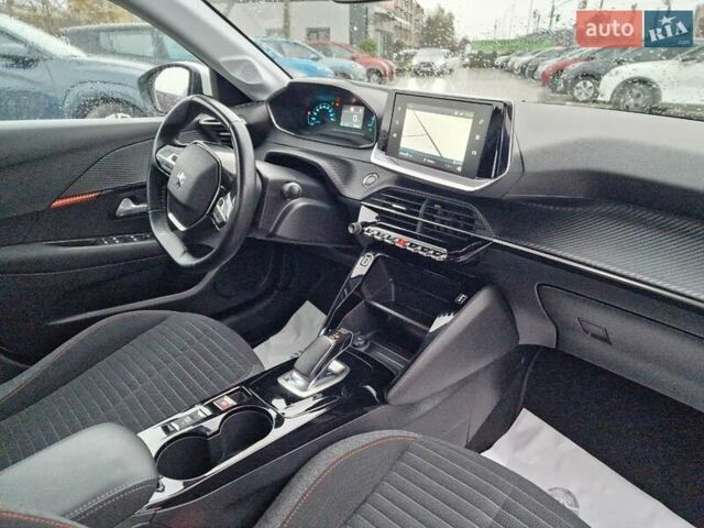 Белый Пежо e-208, объемом двигателя 0 л и пробегом 59 тыс. км за 13900 $, фото 20 на Automoto.ua