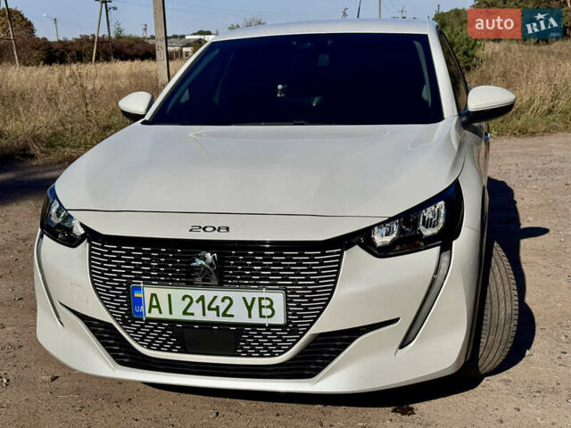 Білий Пежо e-208, об'ємом двигуна 0 л та пробігом 72 тис. км за 14099 $, фото 3 на Automoto.ua