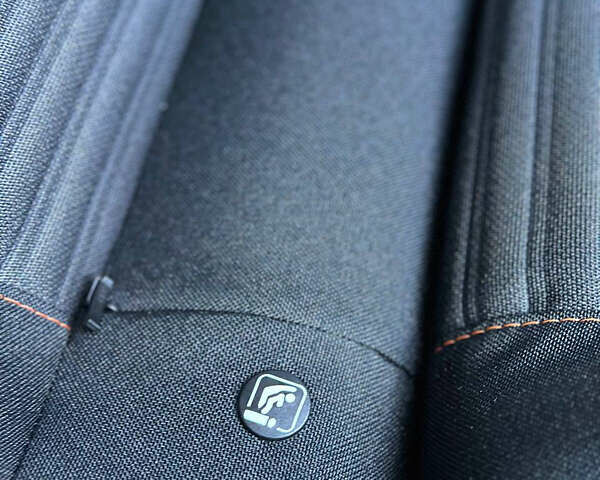 Білий Пежо e-208, об'ємом двигуна 0 л та пробігом 71 тис. км за 13499 $, фото 83 на Automoto.ua