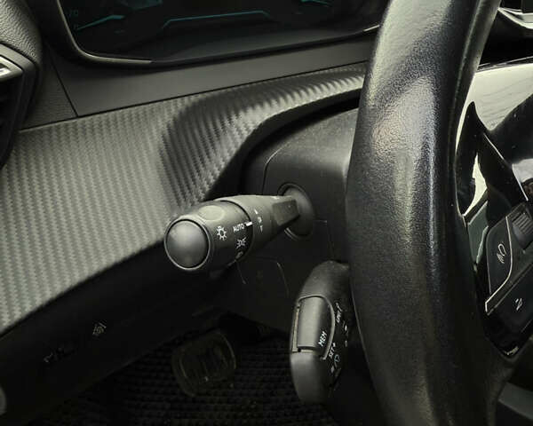 Білий Пежо e-208, об'ємом двигуна 0 л та пробігом 58 тис. км за 13500 $, фото 12 на Automoto.ua