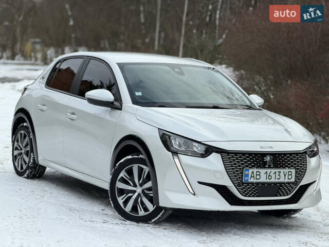 Білий Пежо e-208, об'ємом двигуна 0 л та пробігом 17 тис. км за 14999 $, фото 4 на Automoto.ua