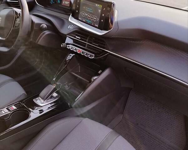 Білий Пежо e-208, об'ємом двигуна 0 л та пробігом 26 тис. км за 12970 $, фото 1 на Automoto.ua