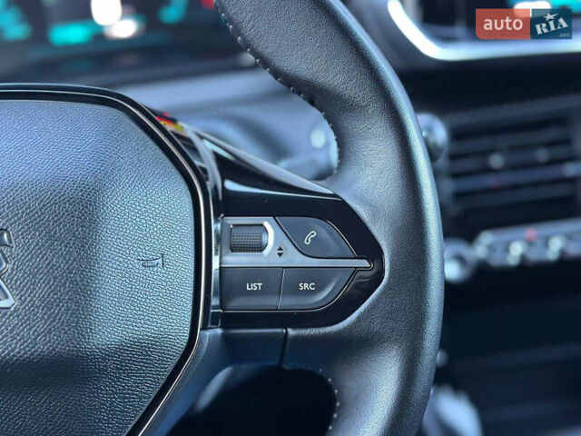 Білий Пежо e-208, об'ємом двигуна 0 л та пробігом 71 тис. км за 13499 $, фото 57 на Automoto.ua