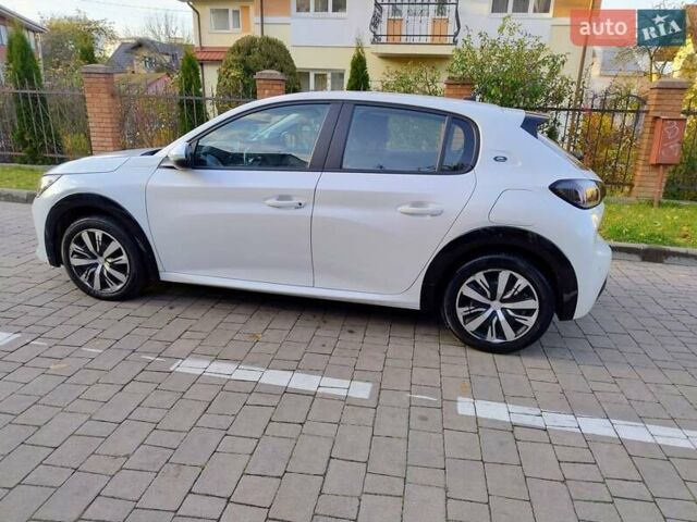 Білий Пежо e-208, об'ємом двигуна 0 л та пробігом 26 тис. км за 12970 $, фото 12 на Automoto.ua
