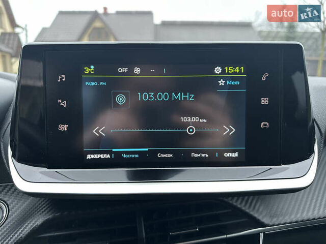 Белый Пежо e-208, объемом двигателя 0 л и пробегом 20 тыс. км за 15300 $, фото 37 на Automoto.ua