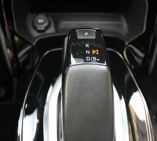 Чорний Пежо e-208, об'ємом двигуна 0 л та пробігом 78 тис. км за 15950 $, фото 33 на Automoto.ua