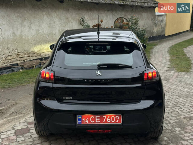 Черный Пежо e-208, объемом двигателя 0 л и пробегом 41 тыс. км за 13500 $, фото 4 на Automoto.ua