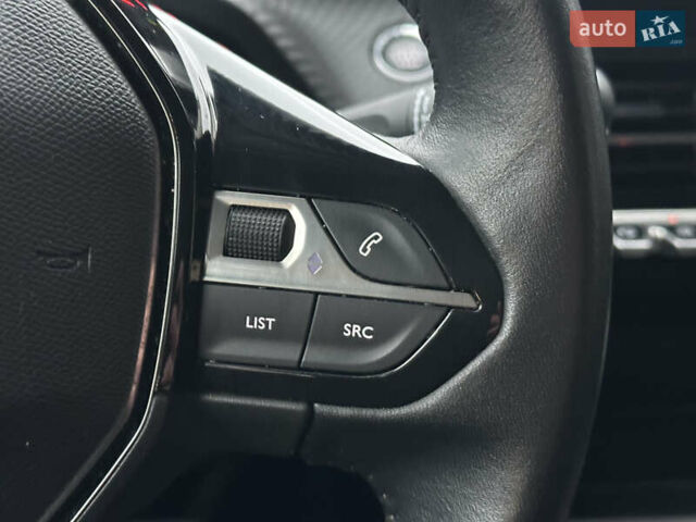 Черный Пежо e-208, объемом двигателя 0 л и пробегом 41 тыс. км за 13500 $, фото 15 на Automoto.ua