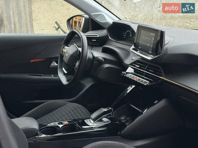 Черный Пежо e-208, объемом двигателя 0 л и пробегом 41 тыс. км за 13500 $, фото 26 на Automoto.ua