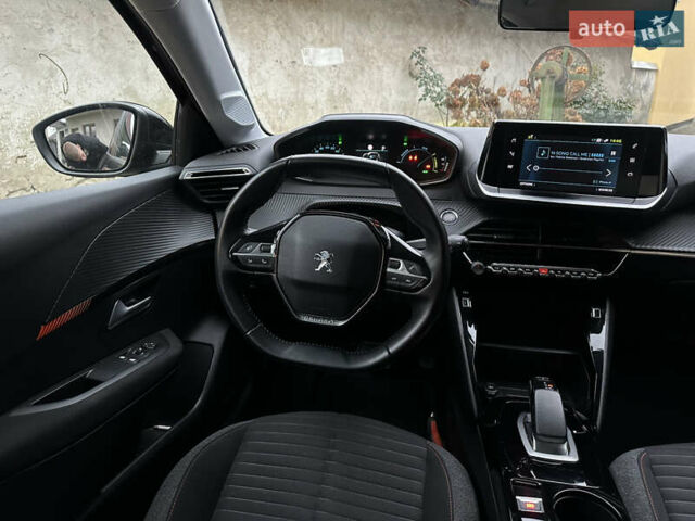 Черный Пежо e-208, объемом двигателя 0 л и пробегом 41 тыс. км за 13500 $, фото 18 на Automoto.ua