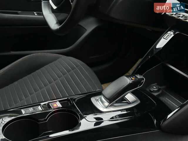 Черный Пежо e-208, объемом двигателя 0 л и пробегом 41 тыс. км за 13500 $, фото 30 на Automoto.ua