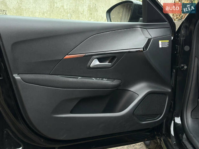 Черный Пежо e-208, объемом двигателя 0 л и пробегом 41 тыс. км за 13500 $, фото 24 на Automoto.ua