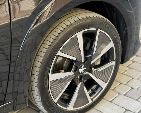 Черный Пежо e-208, объемом двигателя 0 л и пробегом 23 тыс. км за 16800 $, фото 11 на Automoto.ua