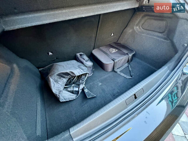 Чорний Пежо e-208, об'ємом двигуна 0 л та пробігом 20 тис. км за 14900 $, фото 31 на Automoto.ua