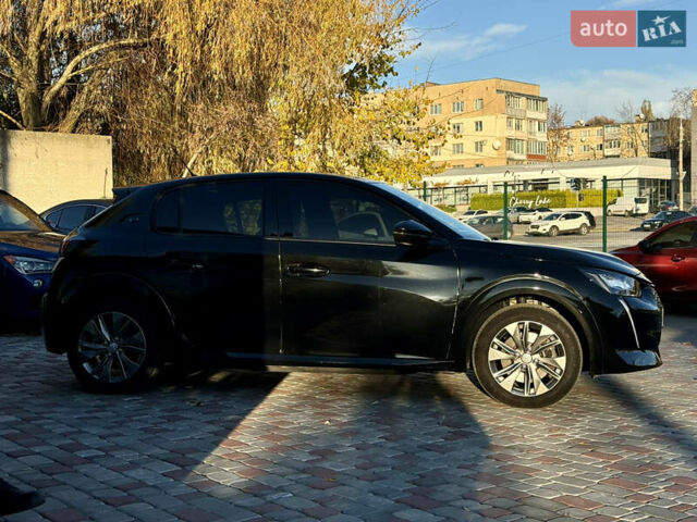 Чорний Пежо e-208, об'ємом двигуна 0 л та пробігом 20 тис. км за 14900 $, фото 12 на Automoto.ua