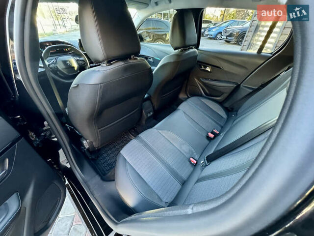 Чорний Пежо e-208, об'ємом двигуна 0 л та пробігом 20 тис. км за 14900 $, фото 28 на Automoto.ua