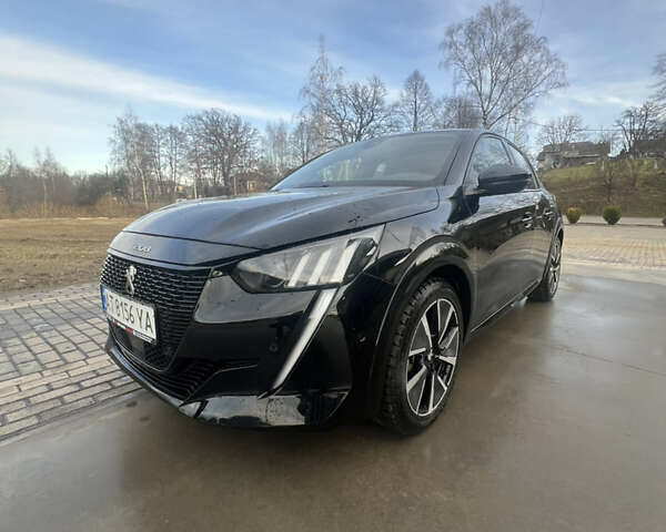 Черный Пежо e-208, объемом двигателя 0 л и пробегом 90 тыс. км за 14900 $, фото 1 на Automoto.ua