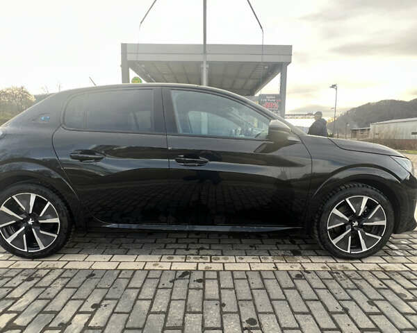 Черный Пежо e-208, объемом двигателя 0 л и пробегом 90 тыс. км за 14900 $, фото 3 на Automoto.ua