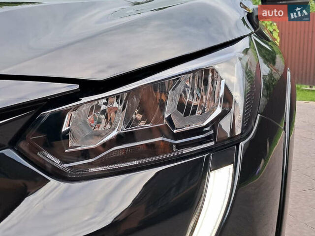 Чорний Пежо e-208, об'ємом двигуна 0 л та пробігом 36 тис. км за 15500 $, фото 6 на Automoto.ua