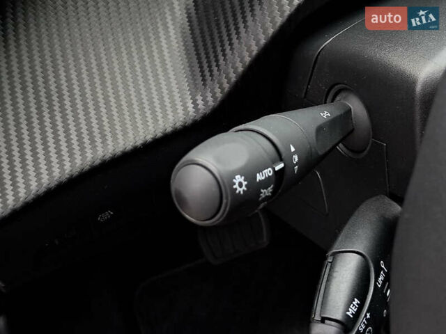 Чорний Пежо e-208, об'ємом двигуна 0 л та пробігом 36 тис. км за 15500 $, фото 17 на Automoto.ua