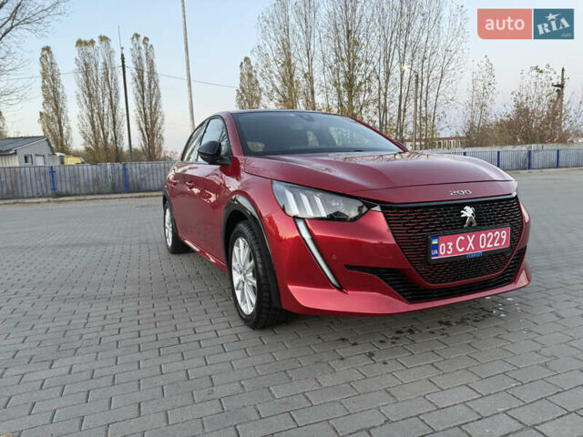 Красный Пежо e-208, объемом двигателя 0 л и пробегом 76 тыс. км за 14950 $, фото 1 на Automoto.ua