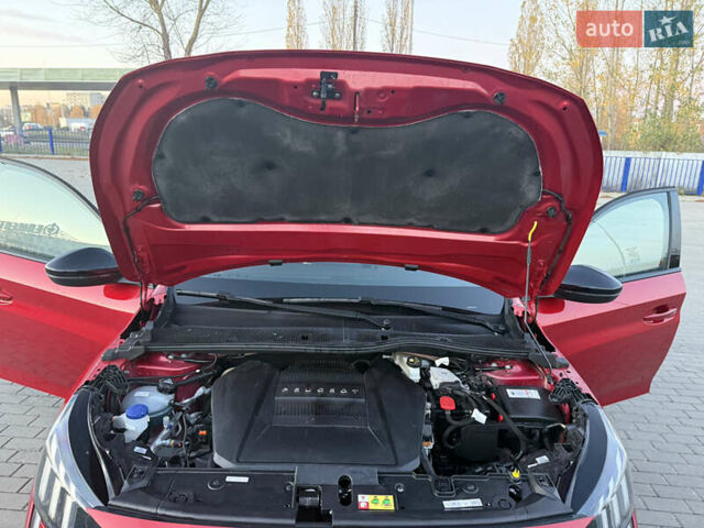 Красный Пежо e-208, объемом двигателя 0 л и пробегом 76 тыс. км за 14950 $, фото 19 на Automoto.ua