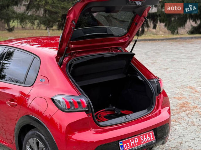 Пежо e-208, объемом двигателя 0 л и пробегом 83 тыс. км за 13299 $, фото 32 на Automoto.ua