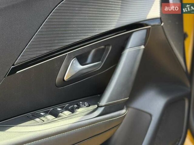 Пежо e-208, об'ємом двигуна 0 л та пробігом 26 тис. км за 12100 $, фото 8 на Automoto.ua