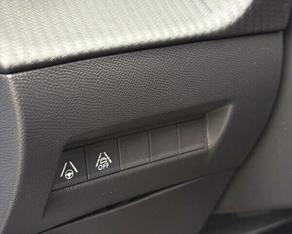 Пежо e-208, объемом двигателя 0 л и пробегом 29 тыс. км за 17000 $, фото 31 на Automoto.ua