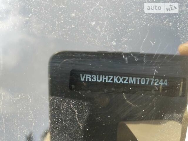 Жовтий Пежо e-208, об'ємом двигуна 0 л та пробігом 14 тис. км за 3999 $, фото 3 на Automoto.ua