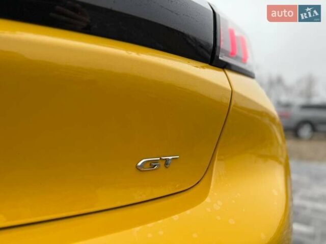 Желтый Пежо e-208, объемом двигателя 0 л и пробегом 129 тыс. км за 14399 $, фото 7 на Automoto.ua