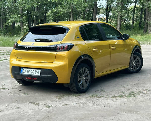 Жовтий Пежо e-208, об'ємом двигуна 0 л та пробігом 40 тис. км за 15200 $, фото 6 на Automoto.ua